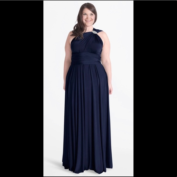 Henkaa Sakura Navy Blue Maxi Convertible Dress - Plus Size - Picture 2 of 6